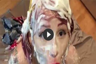 Schmutzige Schlampe Messy Oralsex ohne Tabus
